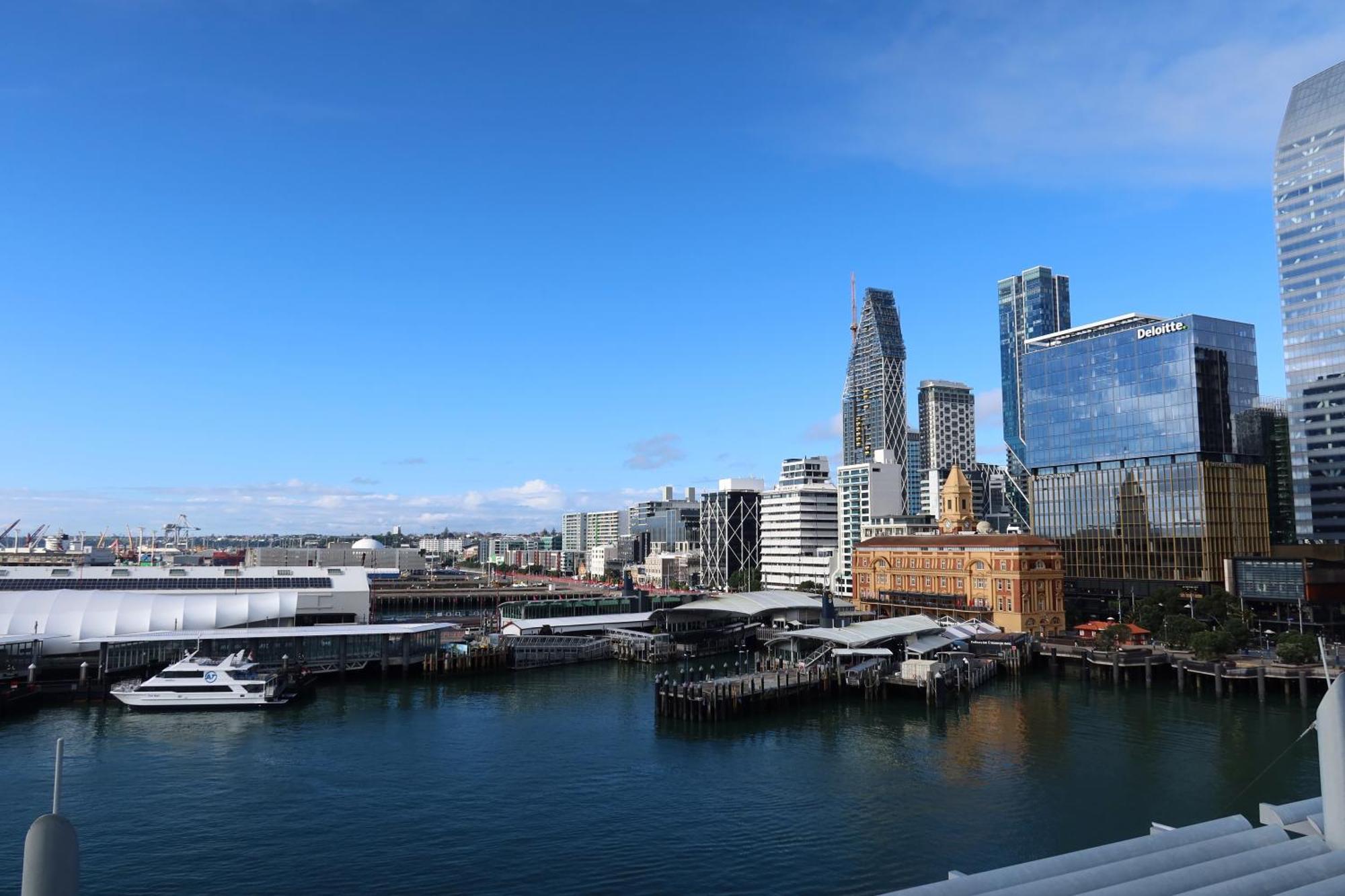 Penthouse Apartment With Stunning Harbour Views Окленд Экстерьер фото